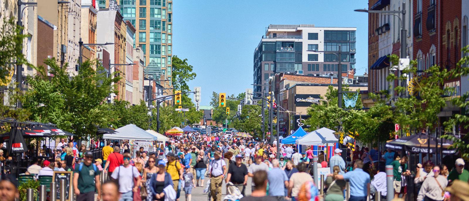 Crowds in downtown Barrie on a busy summer day